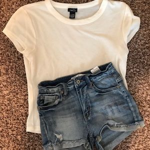 Soft & stretchy high rise ripped  KanCan shorts